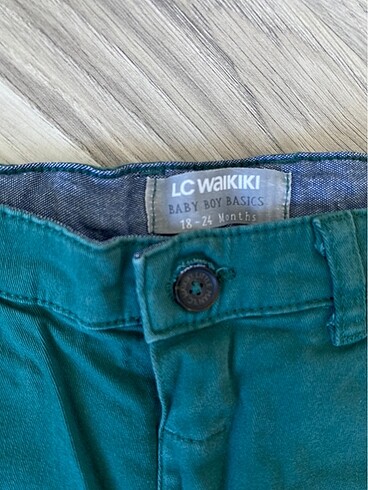 18-24 Ay Beden yeşil Renk LC Waikiki 1.5-2 yaş pantolon