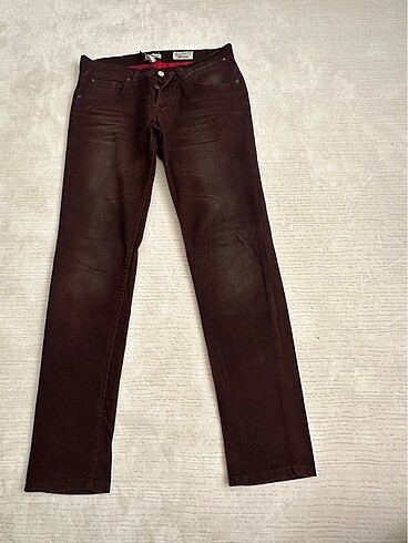 Harrison Marka Bordo Jean