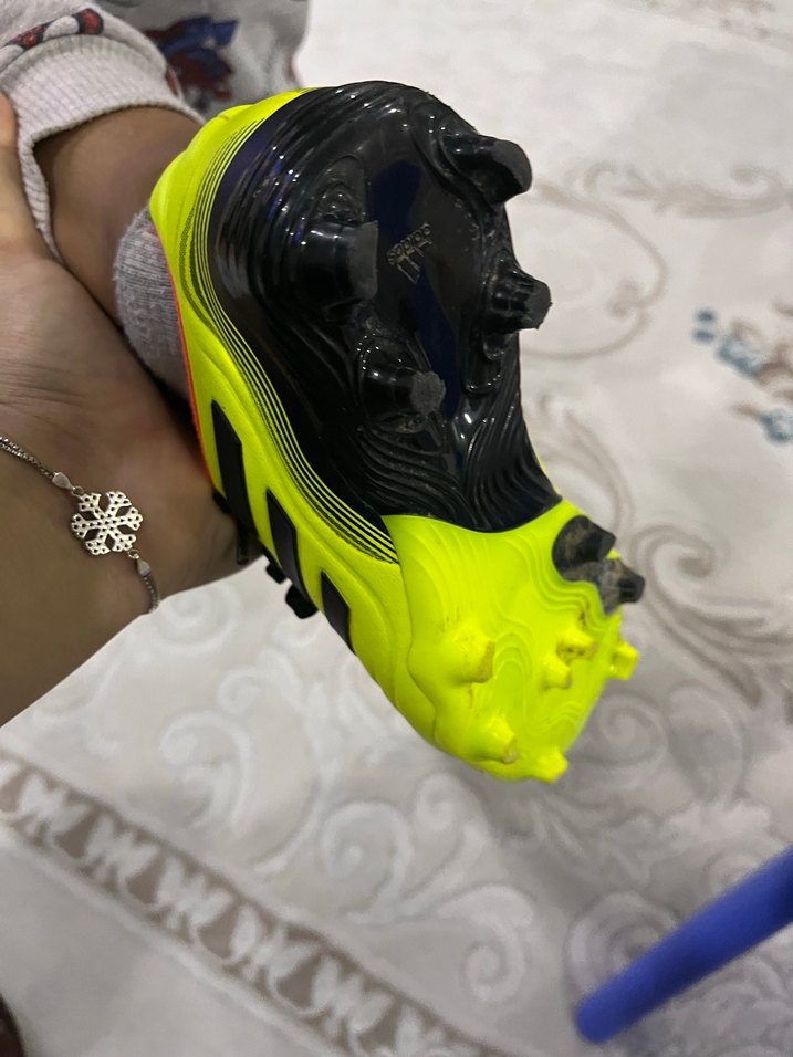 Sarı Adidas Erkek Futbol Ayakkabısı - Görsel 3