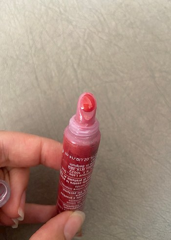 Clinique Parlak Dudak Parlatıcısı 115 - Görsel 4