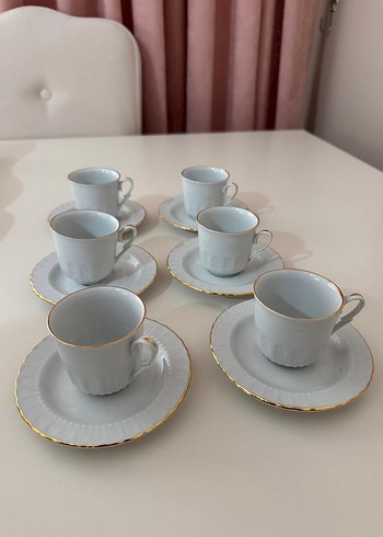 Beyaz ve Altın Kenarlı 6'lı Kahve Fincanı Takımı - Görsel 2