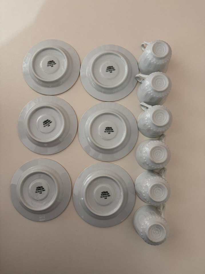 Beyaz ve Altın Kenarlı 6'lı Kahve Fincanı Takımı - Görsel 4