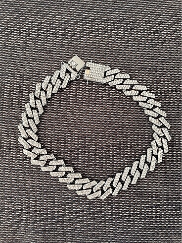 Beden gri Renk Taş Detaylı Işıltılı Choker Kolye