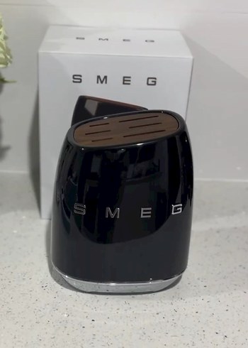 Smeg 50's Style Siyah Standlı Bıçak Seti Sıfır Kapalı Kutu