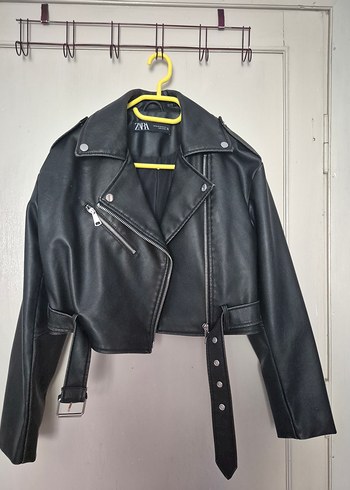Zara Siyah Deri Biker Ceket