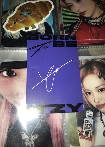 İtzy-yuna orjinal born to be pc - Görsel 2