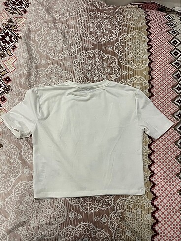 Beyaz crop - Görsel 2