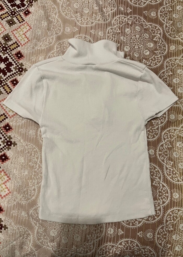 Beyaz crop - Görsel 2