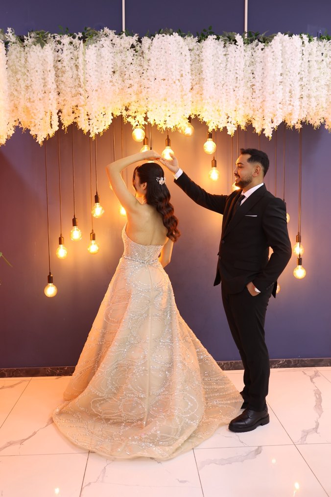 Boncuk İşlemeli Bej Uzun Abiye Elbise - Görsel 4