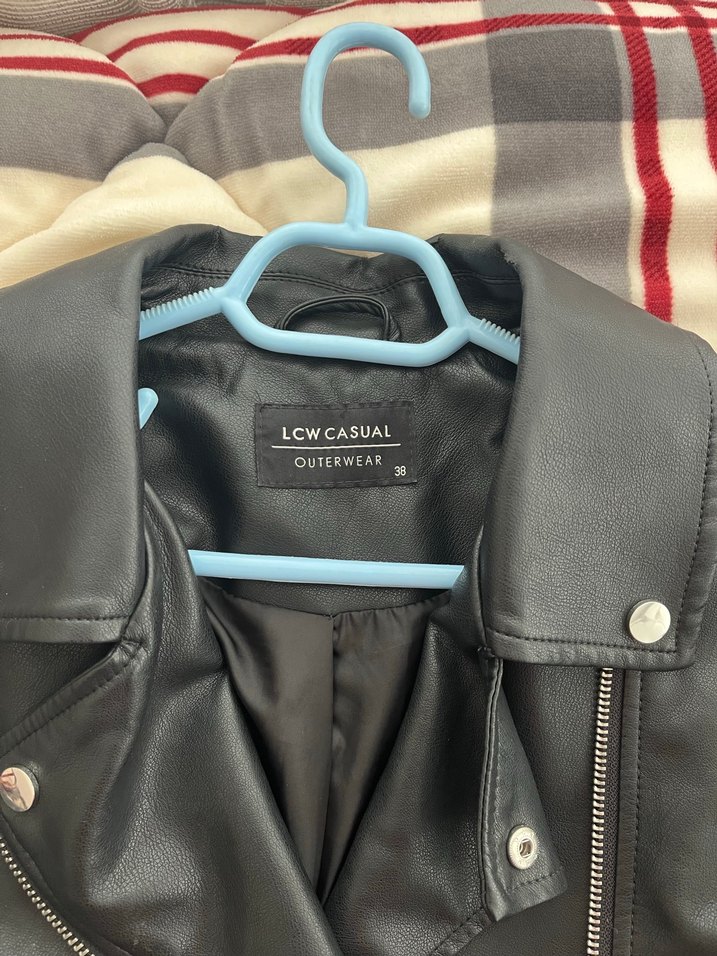 Siyah Deri Ceket - Görsel 4