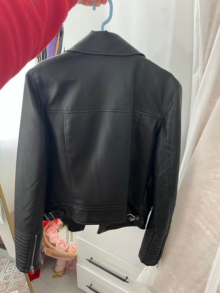 Siyah Deri Ceket - Görsel 2