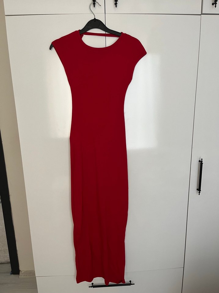 Kırmızı Drapeli Uzun Kadın Elbise - Görsel 2