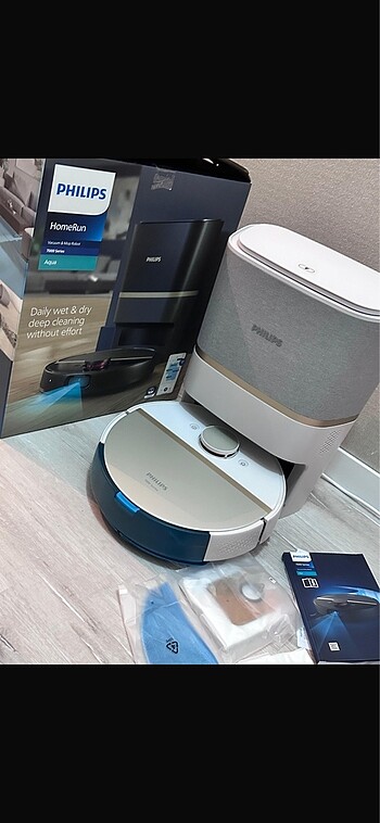 Beden Renk Philips Aqua 7000 ıslak ve kuru çöp istansyonlu robot süpürge