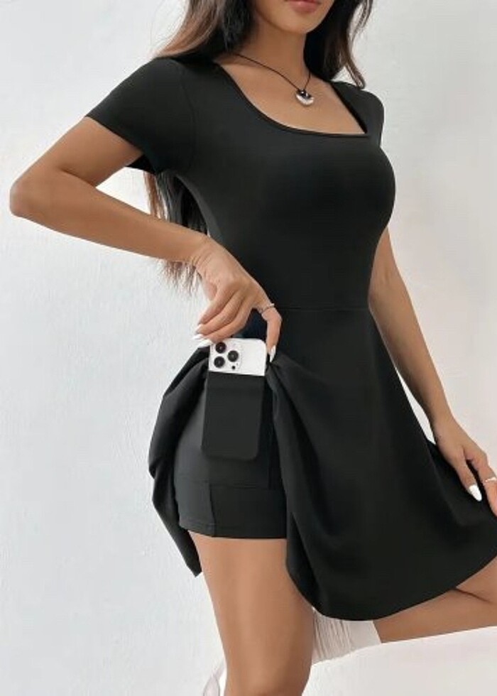 Kısa kollu kare yaka şort detaylı cepli dalgıç elbise - Görsel 2