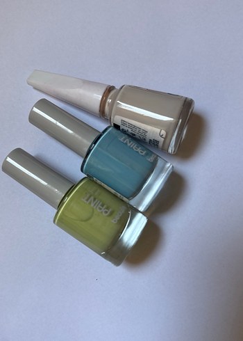 Beaulis Mavi-yeşil Oje flormar oje