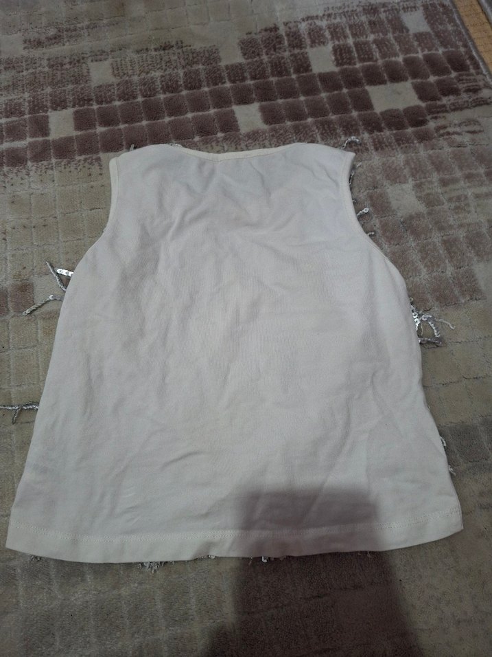 Pul İşlemeli Beyaz Kolsuz - Görsel 3