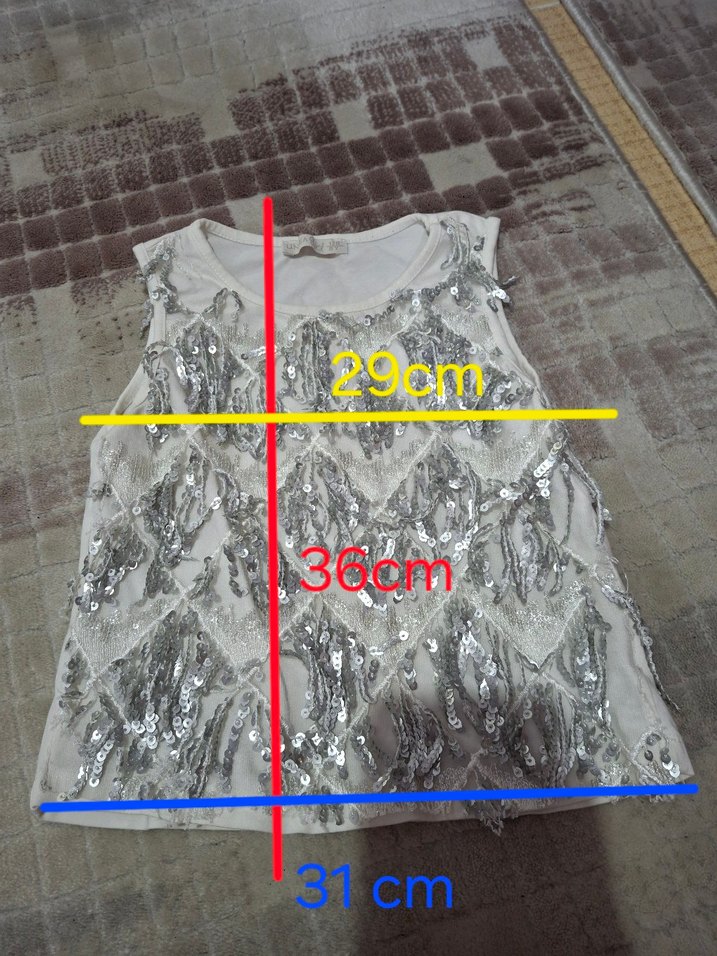 Pul İşlemeli Beyaz Kolsuz - Görsel 4