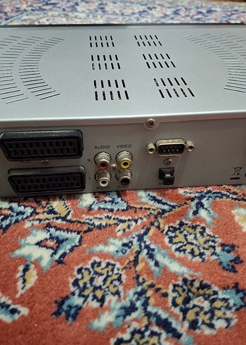 Gri Uydu Alıcısı Cihazı - Görsel 3