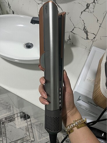 Dyson