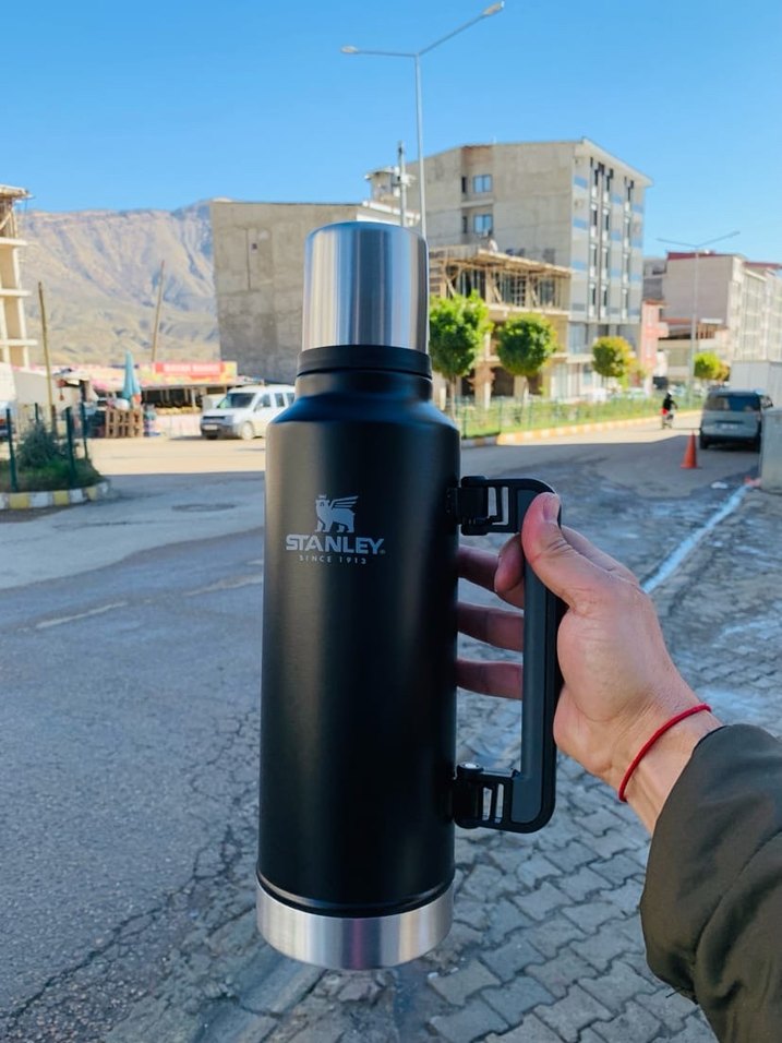 Stanley Termos  1.9 lt 48 saat soğuk sıcaklık oluyor - Görsel 2