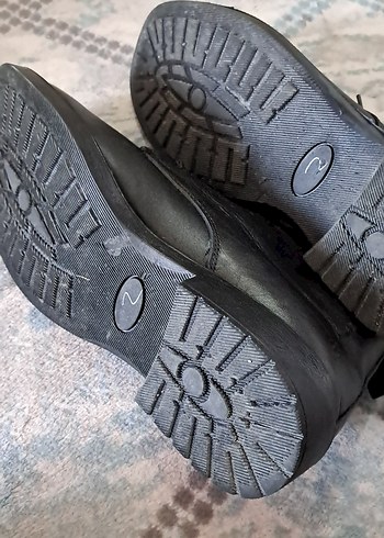 Klasik Siyah Deri Erkek Botlar - Görsel 3