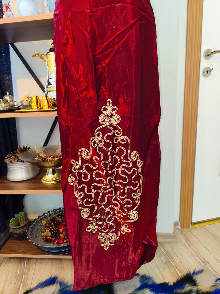 Bordo Nakışlı Uzun Kadın Elbise - Görsel 2