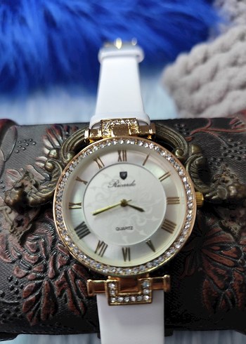 Beyaz Klasik Kadın Kol Saati - Görsel 4