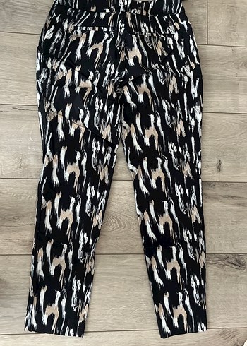 Network Zebra Desenli Bol Kesim Midi Kumaş Pantolon