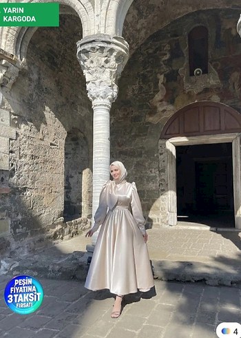 Drapeli Beyaz Uzun Kollu Tesettür Nikah Elbisesi
