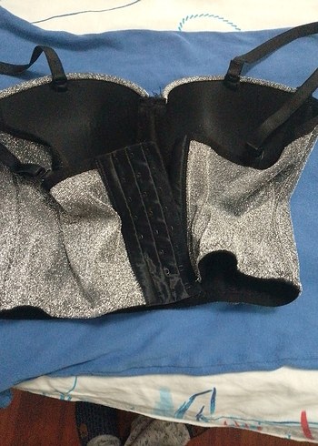 Gri Payetli Straplez Bustiyer - Görsel 3