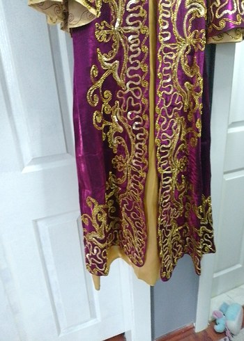 Oleg Cassini 36