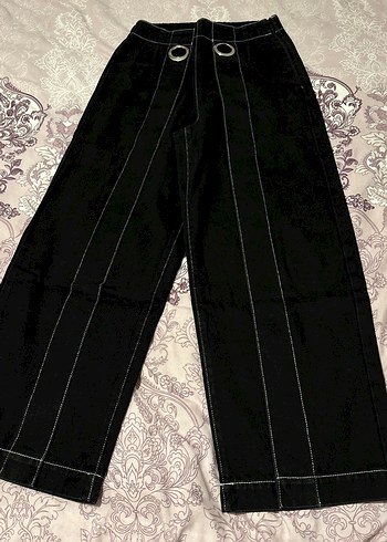 Siyah Düğmeli Geniş Kesim Kadın Kot Pantolon - Görsel 2