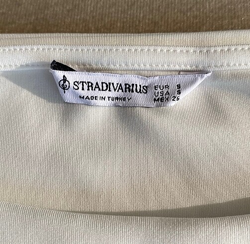 Stradivarius STRADIVARIUS BEYAZ ELBİSE