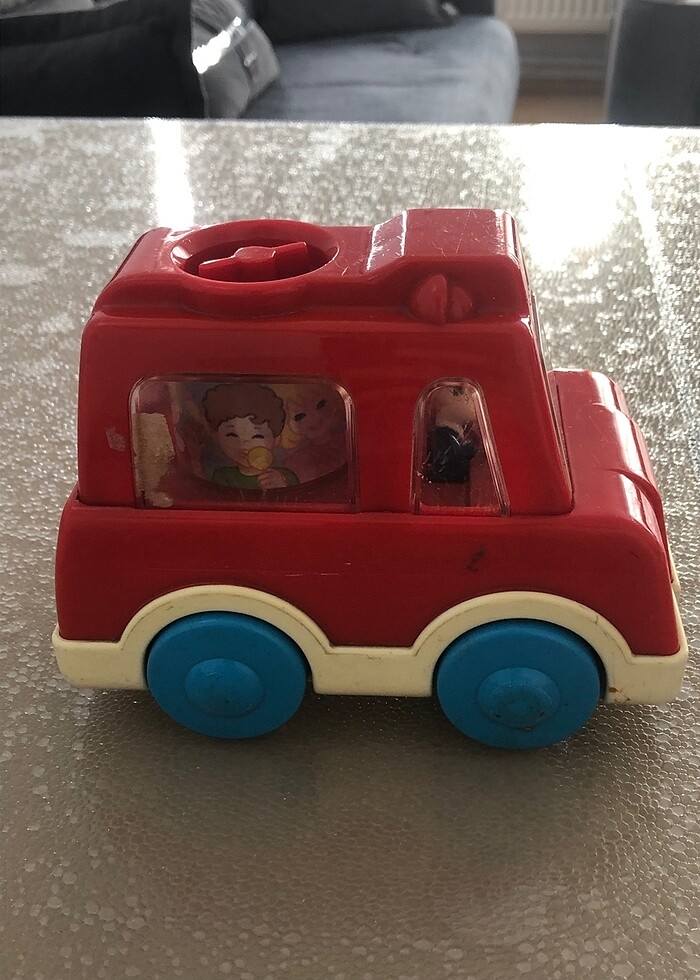 Şarkı Söyleyen Oyuncak Araba - Görsel 4