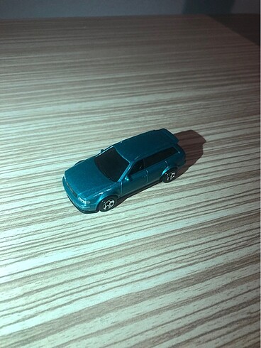 Beden Renk Hot Wheels araba-detaylar açıklamada