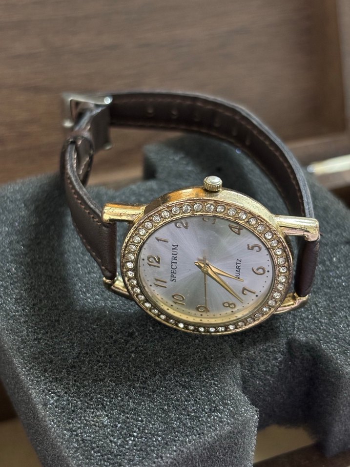 Spectrum Kahverengi Klasik Kadın Kol Saati - Görsel 3
