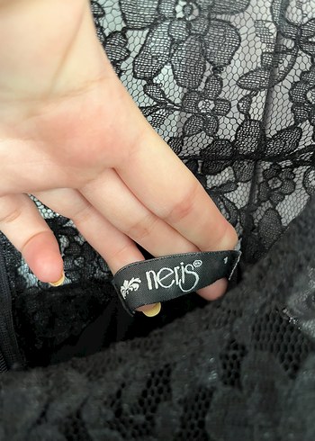 Dantel Detaylı Siyah Uzun Kollu Uzun Elbise - Görsel 3