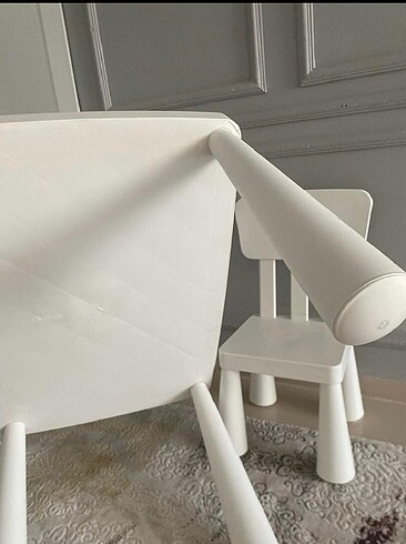 Ikea İkea mamut çocuk çalışma masası