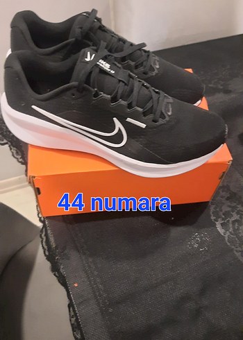 Nike 44