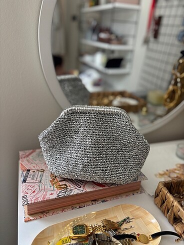 Gümüş Renk Clutch Çanta