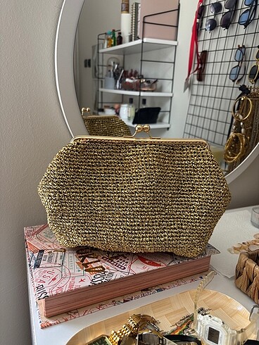 Gold Renk Clutch Çanta