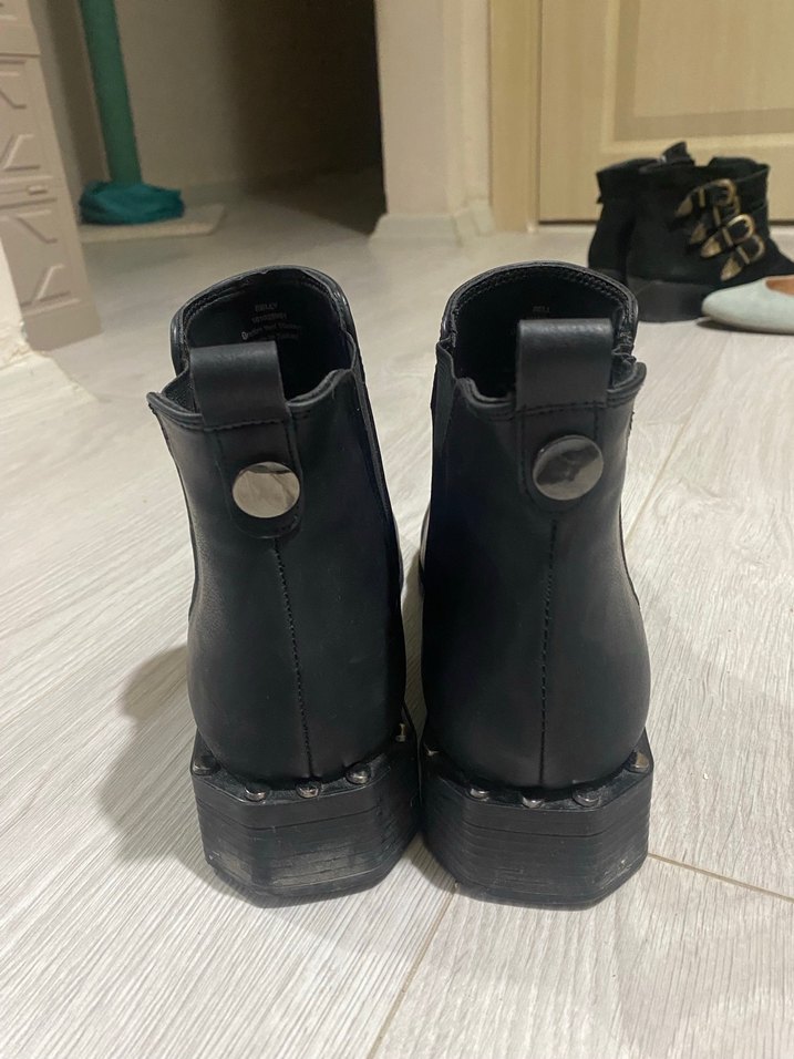 Siyah Kadın Bot, Tokalı, Kalın Topuklu - Görsel 4