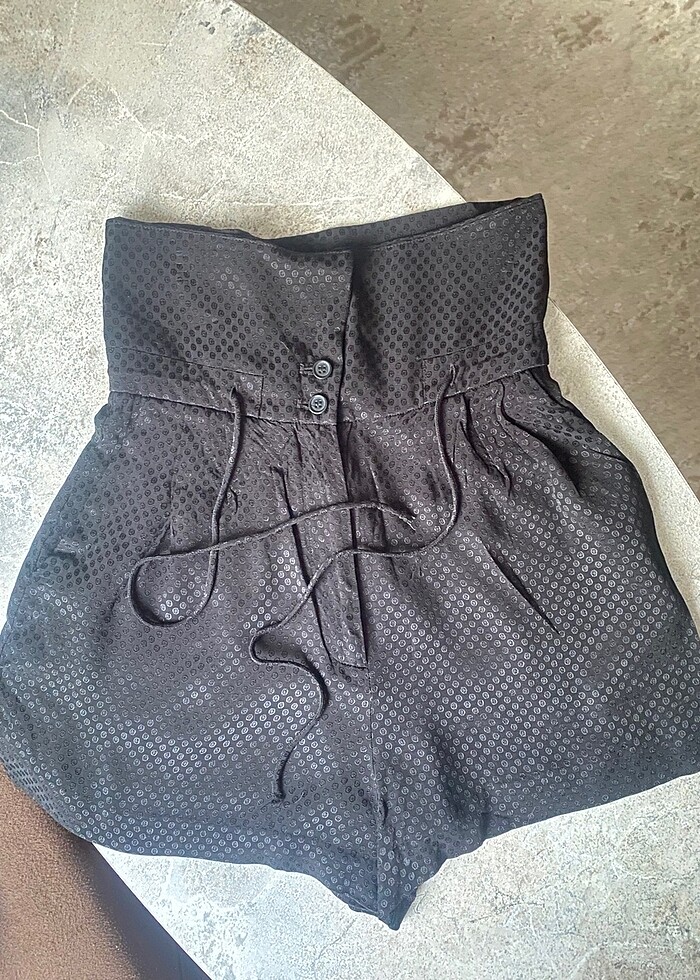 H&M mini şort - Görsel 2