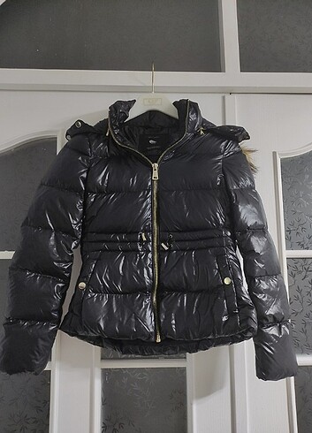 Zara Woman Down Jacket 