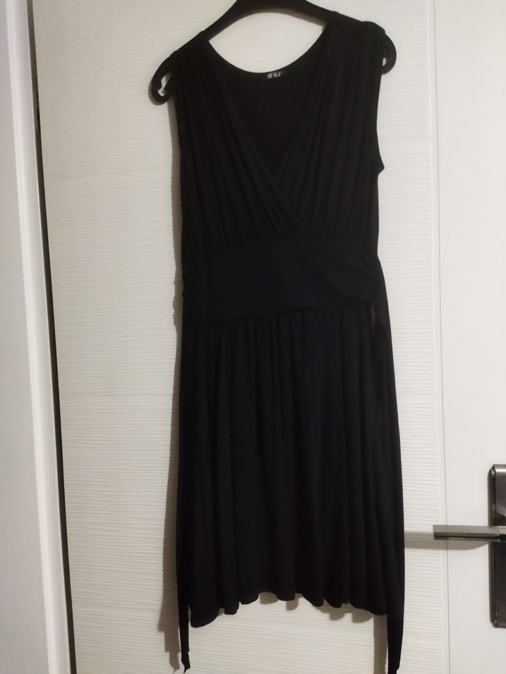 siyah elbise - Görsel 3