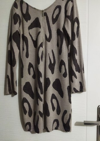 Gri Zebra Desenli Uzun Kollu Triko Elbise - Görsel 2