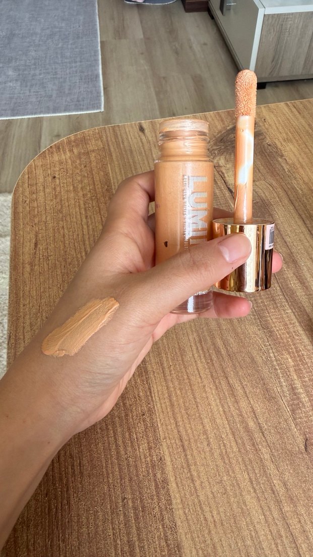 Lumina Radiant Fondöten - Görsel 4