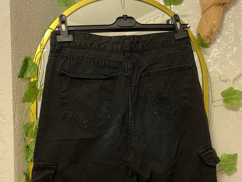 Siyah Kemerli Gevşek Kesim Kadın Kot Pantolon - Görsel 4