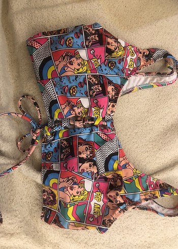 36 Beden Renkli Pop Art Desenli Kadın Bikini