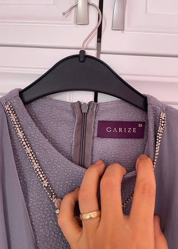 Gri Uzun Kollu Drapeli Abiye Elbise - Görsel 4